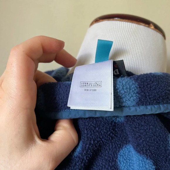 Patagonia Women’s Blue Polka Dot Synchilla Snap-T Fleece Small - Picture 5 of 8